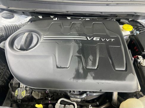 Used 2022 Jeep Cherokee Latitude Lux AWD/4WD image 28