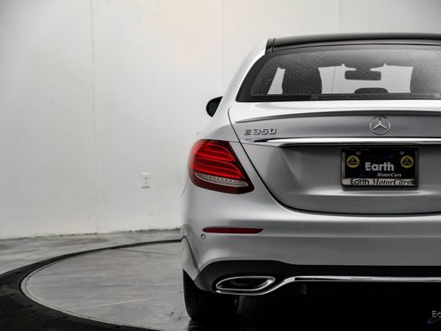 Used 2020 Mercedes-Benz E 350 4MATIC Sedan w/ Parking Assistance Package image 12