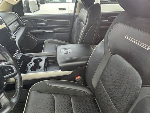 Used 2020 RAM 1500 Laramie AWD/4WD image 10