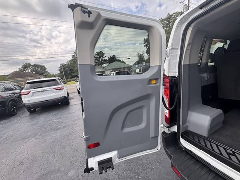 Used 2016 Ford Transit 350 XLT RWD image 33
