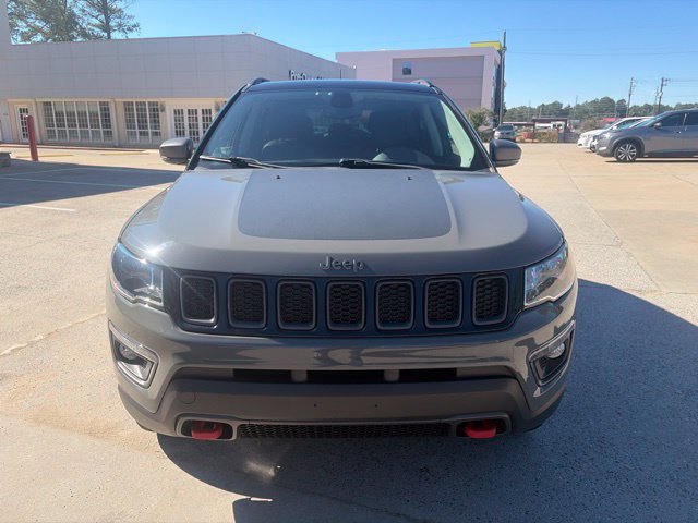 Used 2020 Jeep Compass Trailhawk w/ Leather Interior Group AWD/4WD image 3