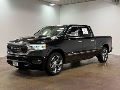 Used 2022 RAM 1500 Limited w/ Body-Colour Bumper Group AWD/4WD image 7