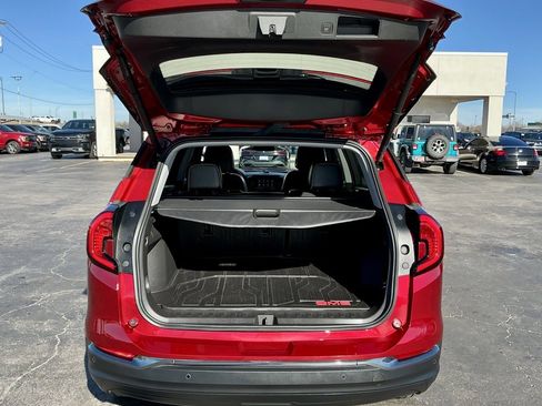 Used 2024 GMC Terrain AT4 w/ Tech Package image 17