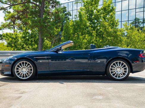 Used 2006 Aston Martin DB9 Volante RWD image 7