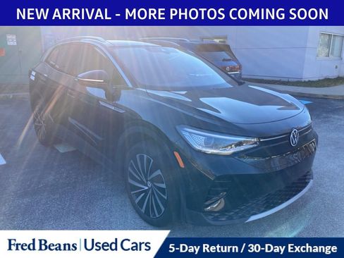 Used 2023 Volkswagen ID.4 Pro S Plus image 1