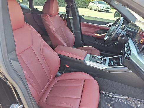 Used 2024 BMW i4 eDrive35 w/ Premium Package RWD image 10