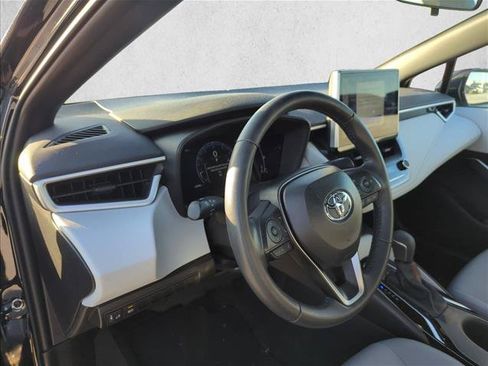 Used 2025 Toyota Corolla FX w/ Convenience Package FWD image 11