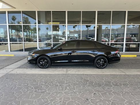 Certified 2025 Honda Accord SE image 25