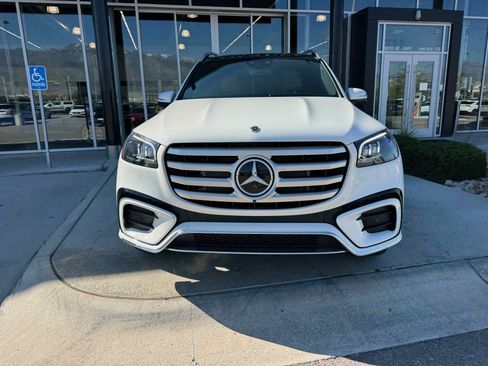 New 2026 Mercedes-Benz GLS 450 4MATIC image 12