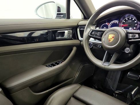 Used 2023 Porsche Panamera 4S AWD/4WD image 13