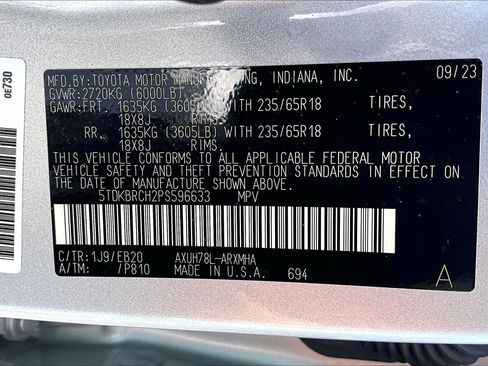 Used 2023 Toyota Highlander XLE AWD/4WD image 31