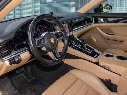 Used 2019 Porsche Panamera 4 AWD/4WD image 12