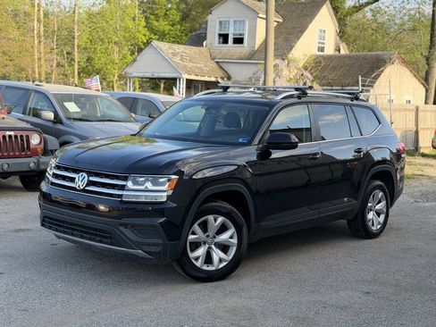 Used 2019 Volkswagen Atlas S FWD image 2