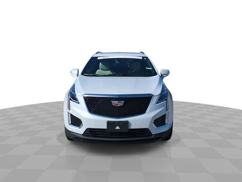 Certified 2021 Cadillac XT5 Sportv image 3