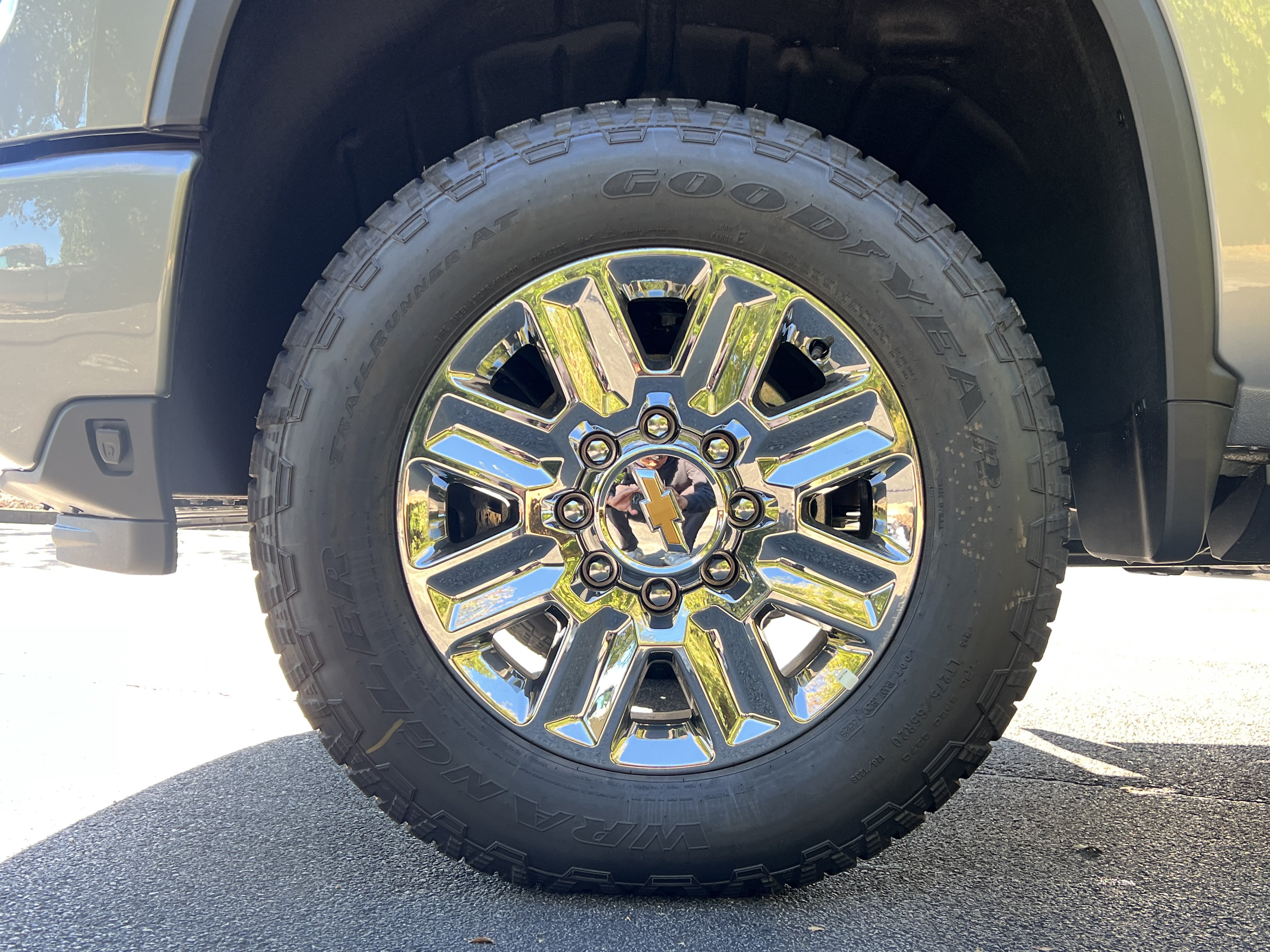 New 2026 Chevrolet Silverado 2500 High Country w/ High Country Premium Package AWD/4WD image 46