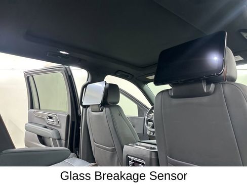 New 2026 GMC Yukon XL AT4 w/ AT4 Premium Plus Package AWD/4WD image 19
