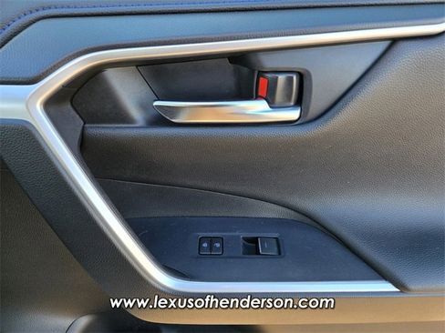 Used 2022 Toyota RAV4 XSE image 18
