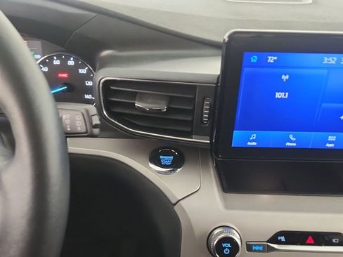Used 2023 Ford Explorer XLT w/ Equipment Group 202A image 24