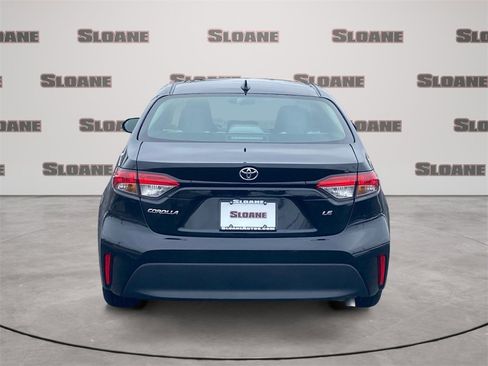 Used 2023 Toyota Corolla LE image 4