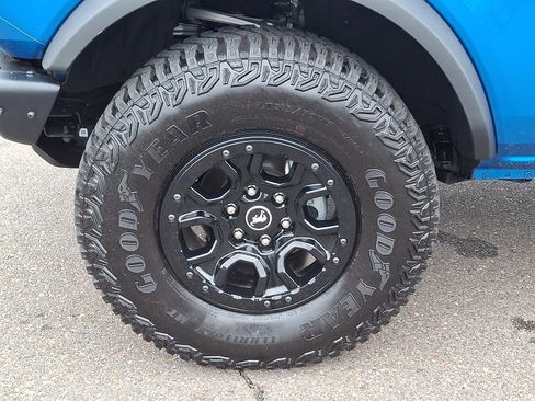 Used 2024 Ford Bronco Wildtrak AWD/4WD image 8