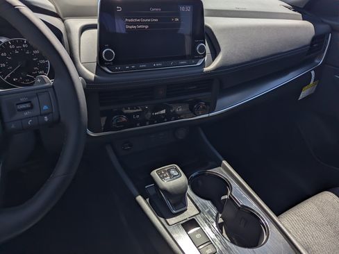 New 2026 Nissan Rogue SV image 10