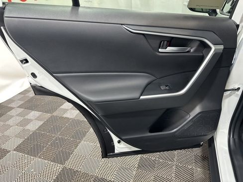 Used 2025 Toyota RAV4 XLE Premium image 19