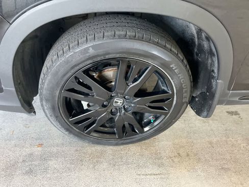 Used 2022 Honda Pilot Black Edition image 10