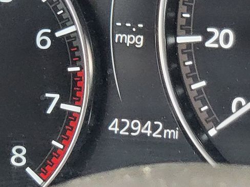 Used 2025 MAZDA MAZDA3 s FWD image 5