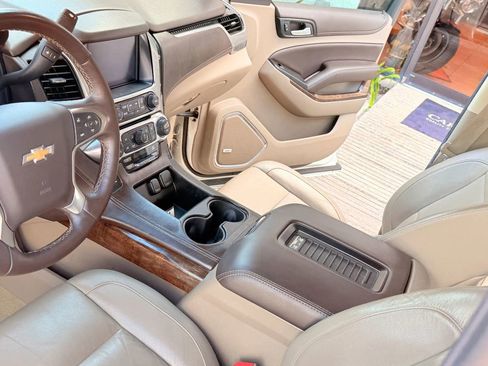 Used 2015 Chevrolet Tahoe LT w/ Luxury Package RWD image 13