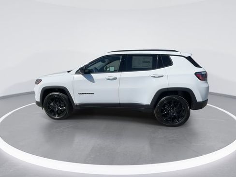 New 2026 Jeep Compass Latitude image 5