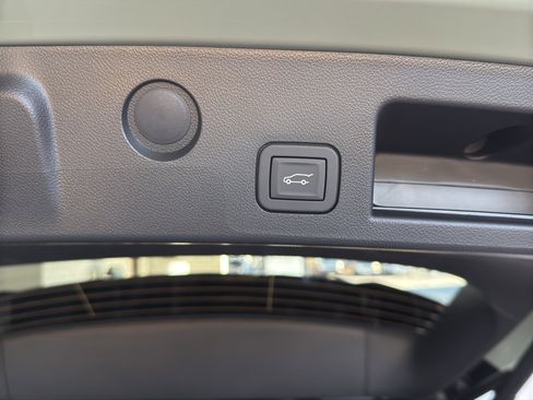 New 2026 Chevrolet Equinox LT w/ Convenience Package II image 26