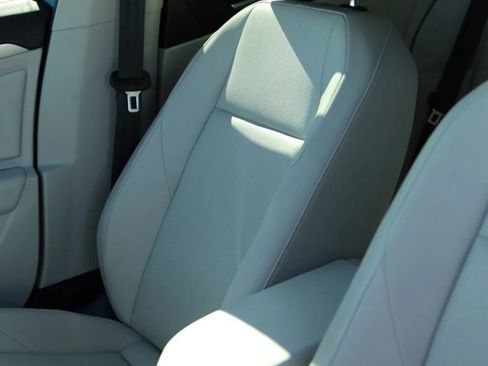 Used 2019 Volkswagen Jetta S image 15