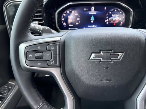 Used 2026 Chevrolet Silverado 1500 LT Trail Boss w/ Convenience Package II AWD/4WD image 15