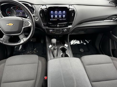 Certified 2022 Chevrolet Traverse LT image 10
