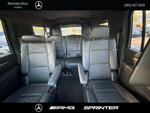 Used 2025 Cadillac Escalade ESV Sport Platinum AWD/4WD image 19