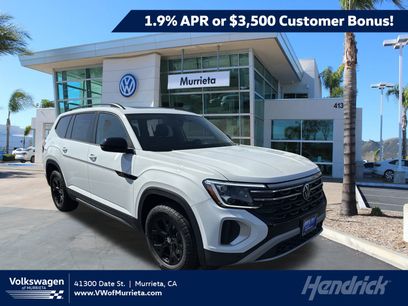 New 2025 Volkswagen Atlas Peak Edition SE