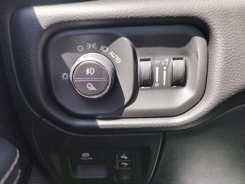 New 2026 RAM 1500 Rebel AWD/4WD image 18
