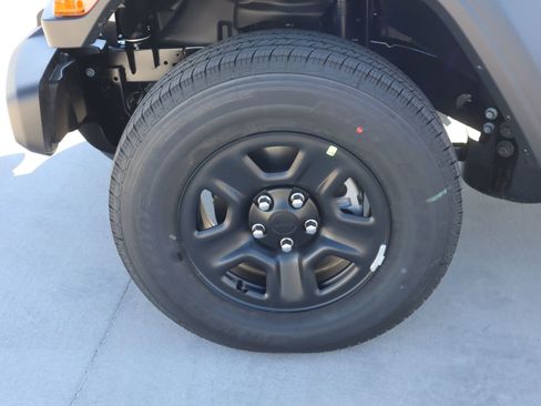 New 2026 Jeep Gladiator Sport image 16