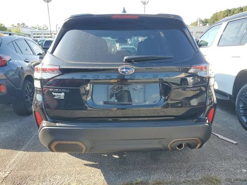 Used 2025 Subaru Forester Sport w/ Popular Package #2 AWD/4WD image 9