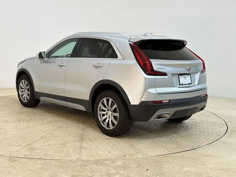Used 2020 Cadillac XT4 Premium Luxury FWD image 3