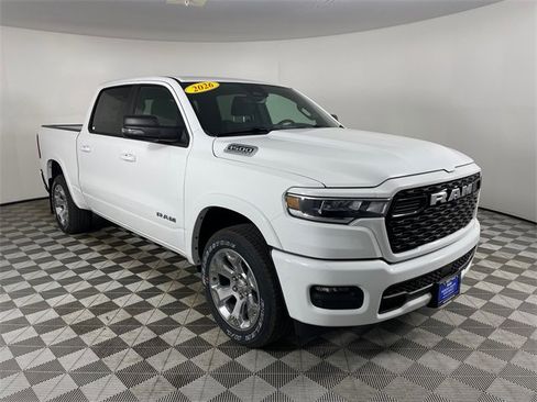 New 2026 RAM 1500 4x4 Crew Cab image 7