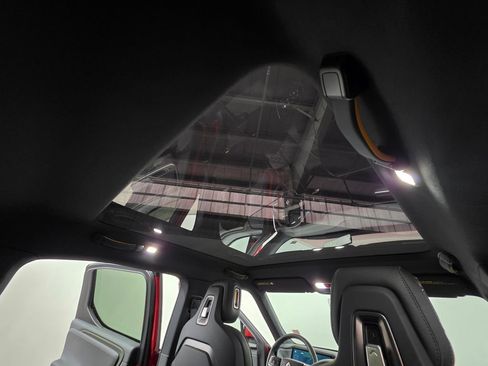 Used 2025 Rivian R1T Adventure image 36