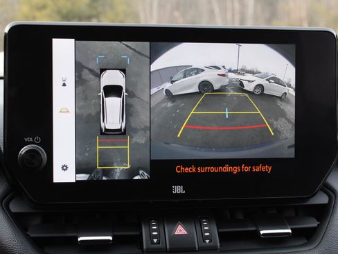 Used 2024 Toyota RAV4 XSE w/ Premium Package image 14