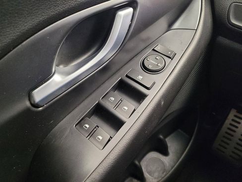 Used 2018 Hyundai Elantra GT Sport image 27