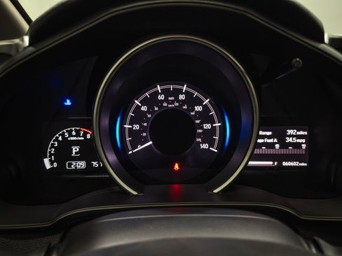 Used 2020 Honda Fit EX image 28