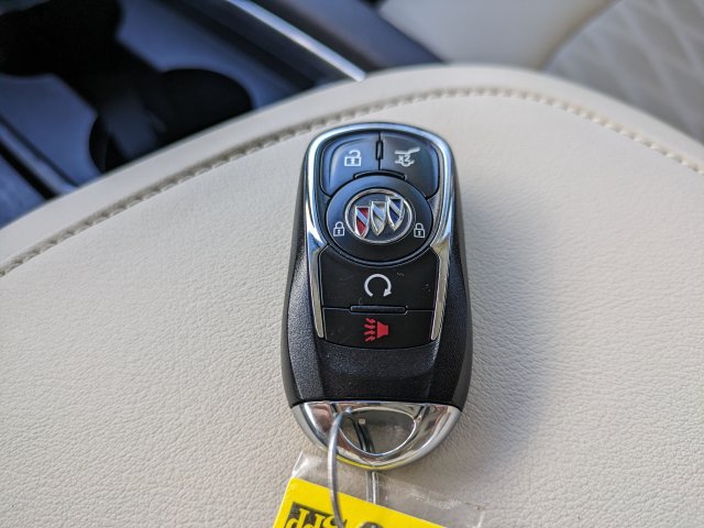 Used 2023 Buick Enclave Avenir w/ Avenir Technology Package AWD/4WD image 34