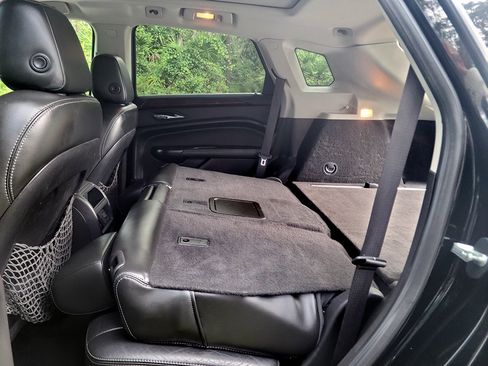 Used 2016 Cadillac SRX Luxury w/ Driver Awareness Package FWD image 21