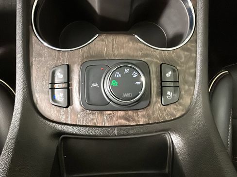 Used 2023 GMC Acadia Denali w/ Black Diamond Edition AWD/4WD image 24
