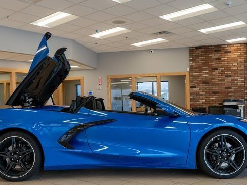 Used 2024 Chevrolet Corvette Stingray Preferred Conv w/ 2LT image 79