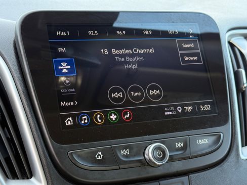 Used 2024 Chevrolet Malibu LT image 17